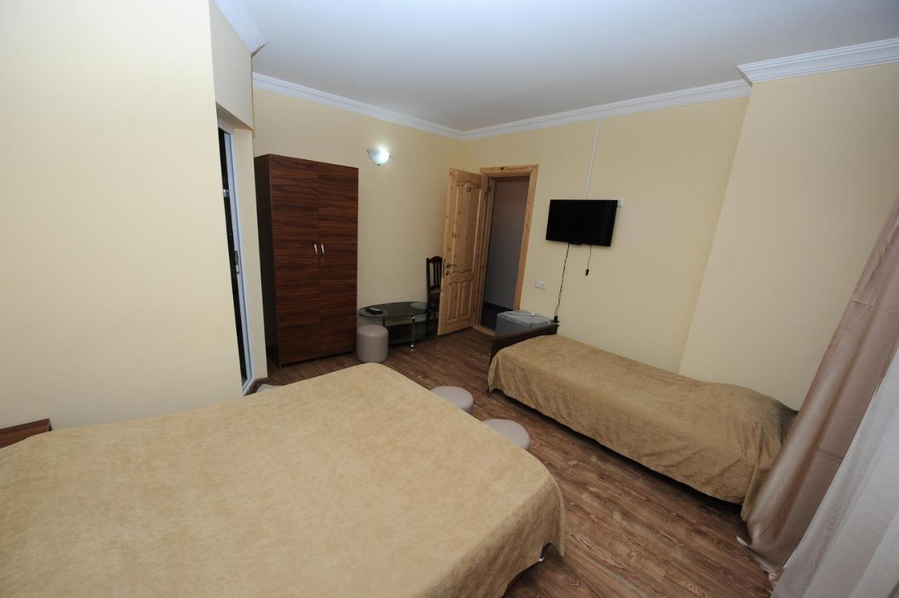 Hotel Dadiani Batumi Kültér fotó