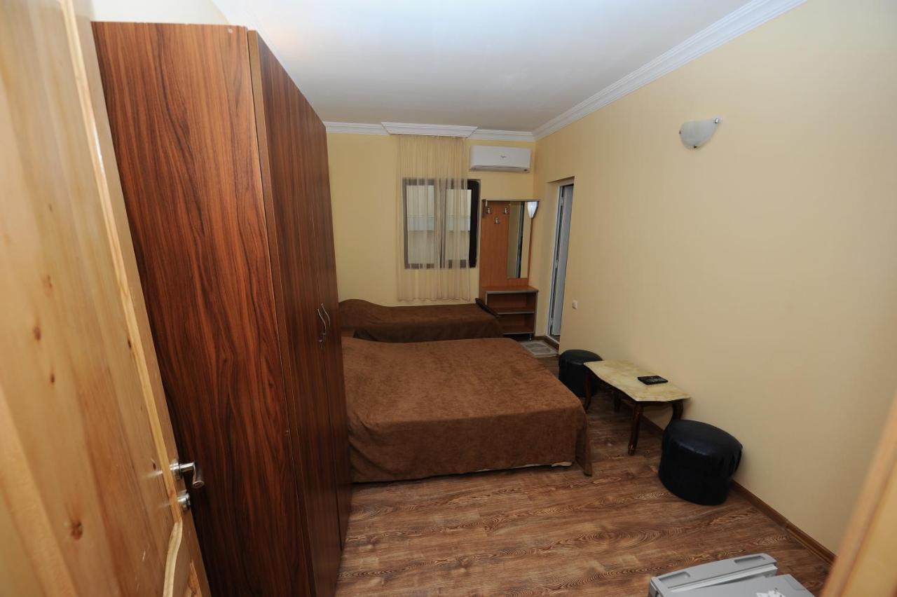 Hotel Dadiani Batumi Kültér fotó